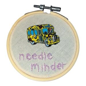 Yellow School Bus Needle Minder
